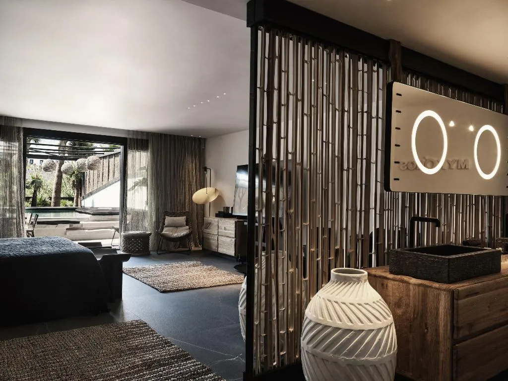 SUITE WITH PRIVATE POOL Room, Myconian O Hotel - Adults Only, Mykonos