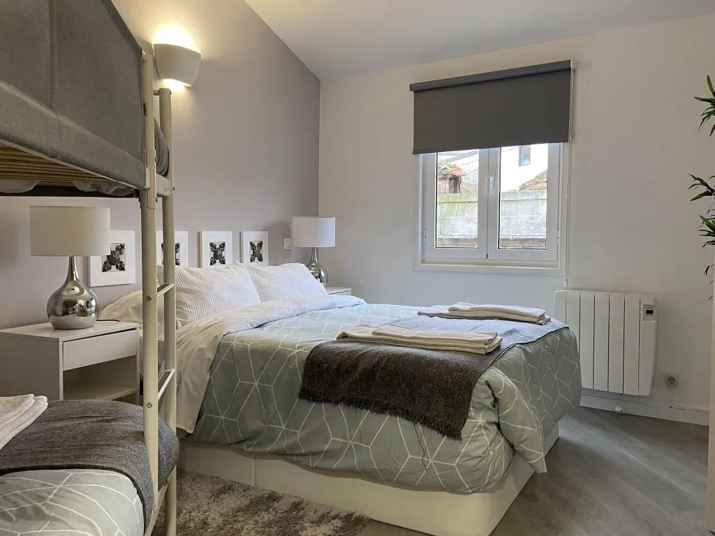 Room, Residencial Triunfo, Porto
