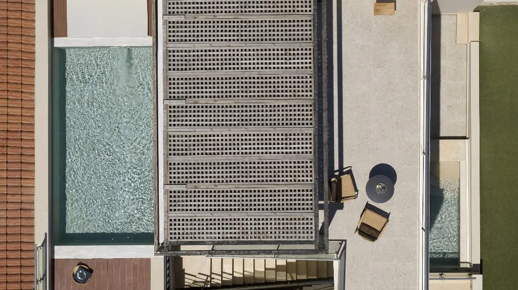SUITE DELUXE WITH PRIVATE POOL Room, Asterion Suites & Spa, Crete