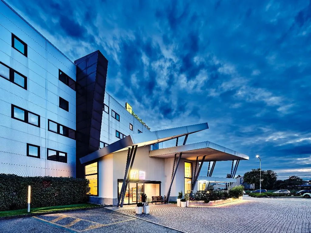 General view, Holiday Inn Express Milan-Malpensa Airport, Milan