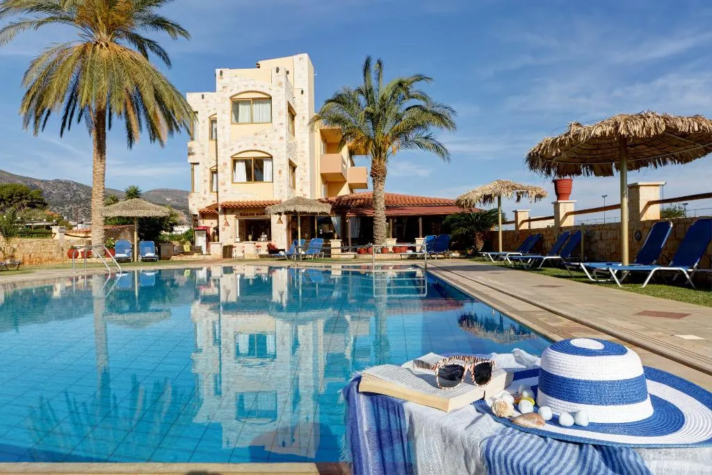 Pool, Danelis Apartments, Crete