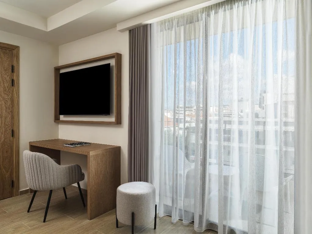 TWIN STANDARD Room, Hilton Garden Inn Chania City, Crete