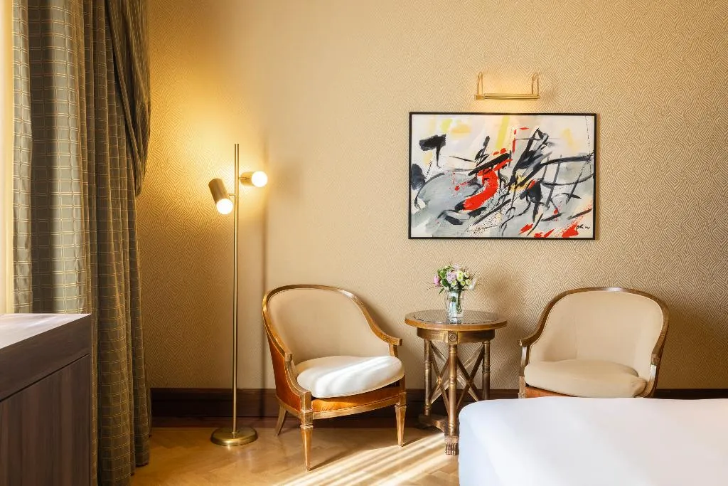 JUNIOR SUITE STANDARD Room, NH Collection Prague Carlo IV, Prague