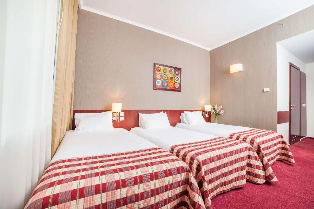 TRIPLE CLASSIC Room, Premier Kraków Hotel, Krakow