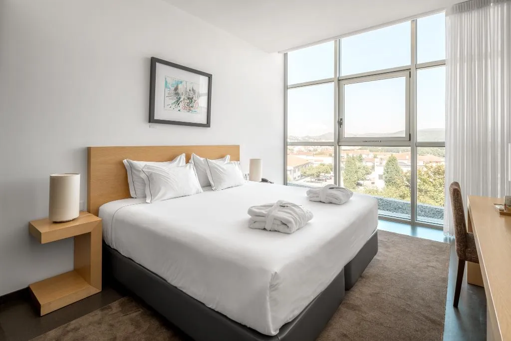 Double or Twin STANDARD Room, Boticas Hotel - Art & Spa, Porto