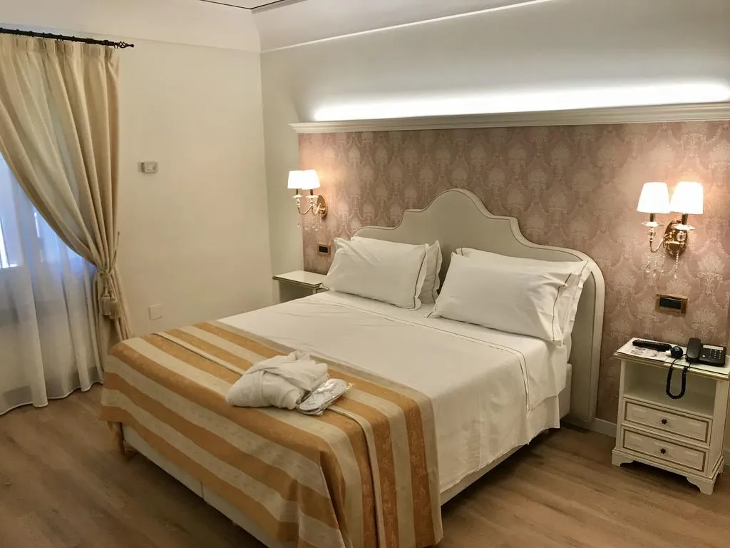 DOUBLE SINGLE USE CLASSIC Room, Villa Condulmer, Venice