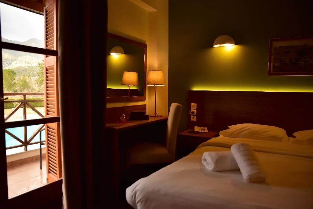 Double or Twin CLASSIC Room, Mont Helmos, Athens