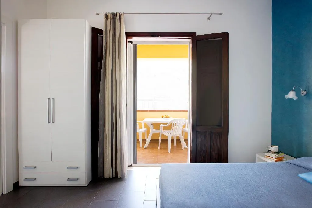 APARTMENT ONE BED Room, Case Vacanza Loria, Palermo