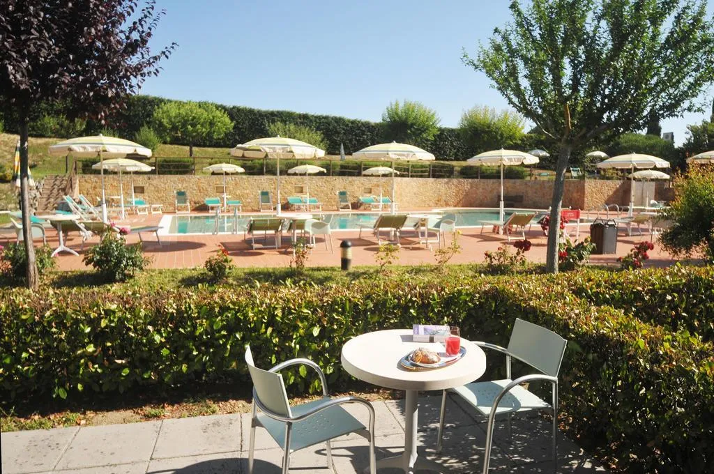 TRIPLE WITH TERRACE Room, Hotel Sovestro, Florence