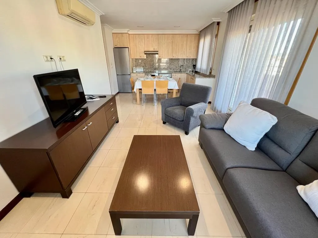 APARTMENT CAPACITY 4 TWO BEDROOMS Room, Mediterraneo Real, Costa Del Sol