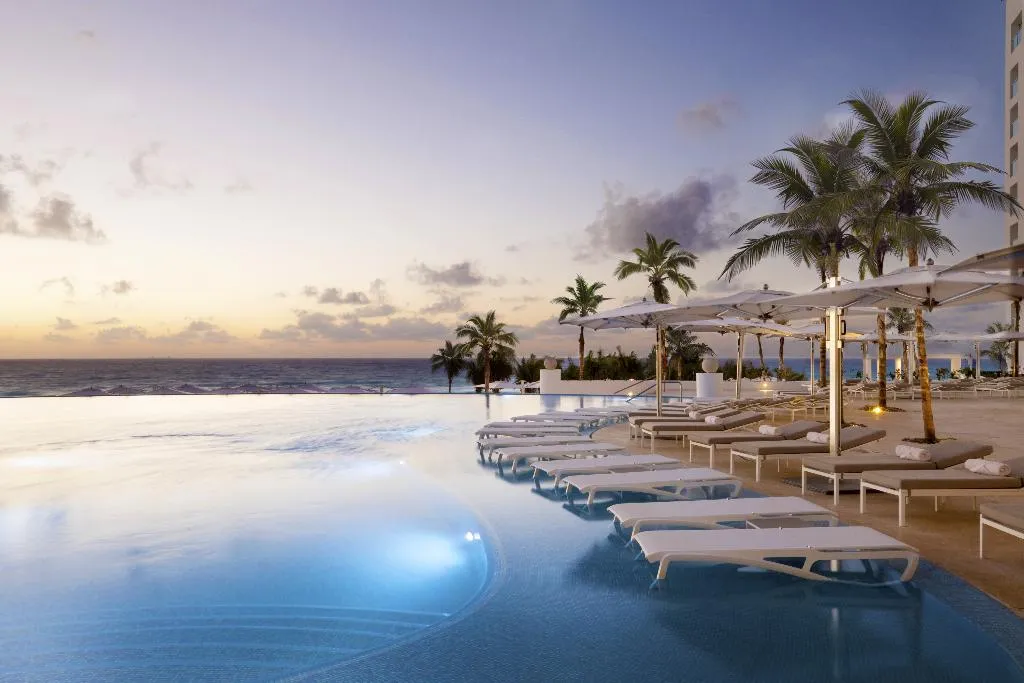 Pool, Le Blanc Spa Resort All inclusive - Adults Only, Cancun Area
