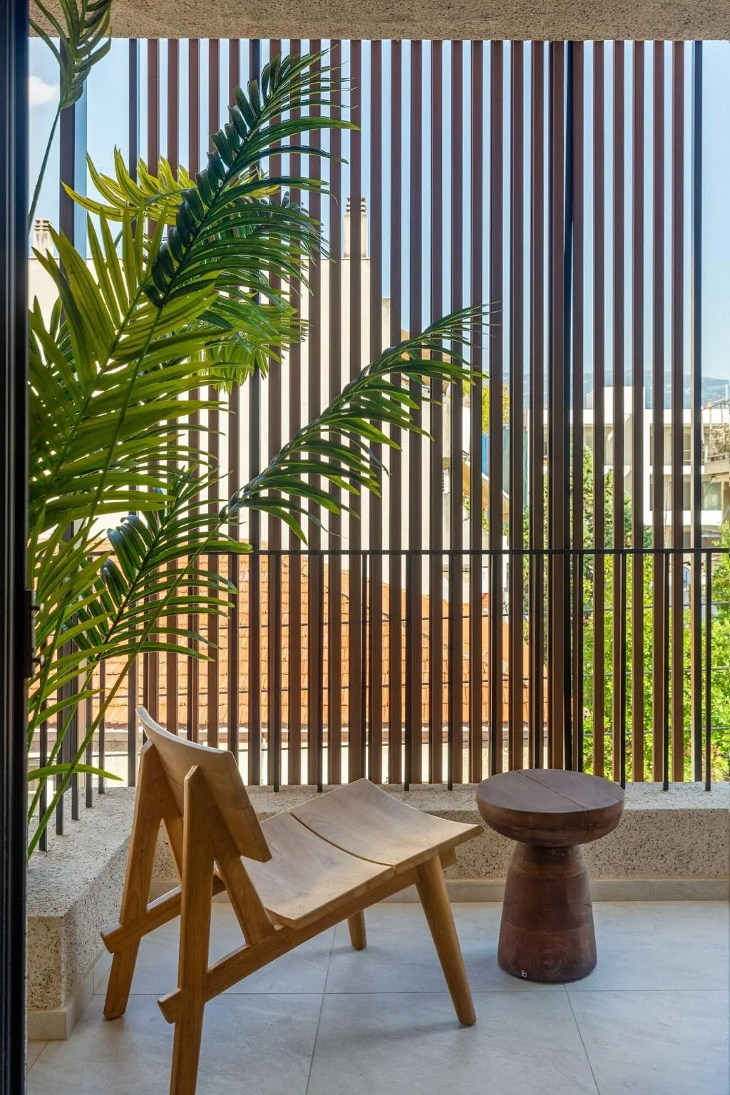 Room, Newel Psychiko, Athens