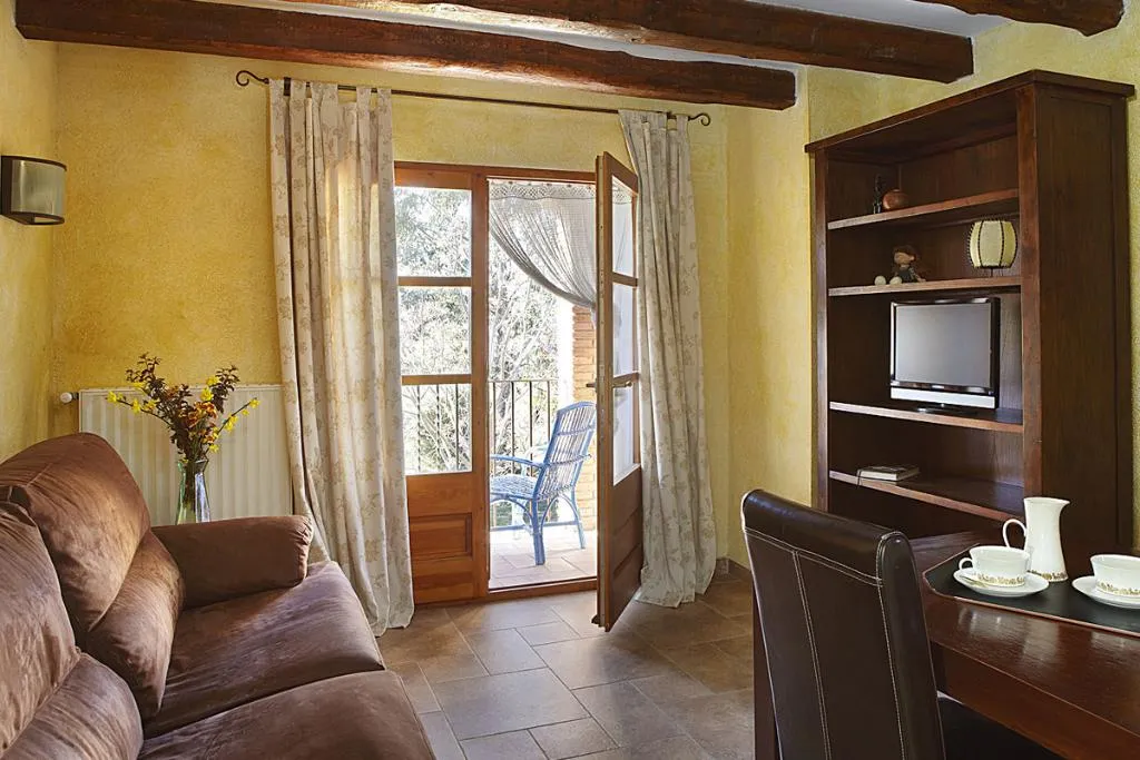 APARTMENT CAPACITY 2 Room, Logis Hotel El Moli de Siurana, Costa Brava
