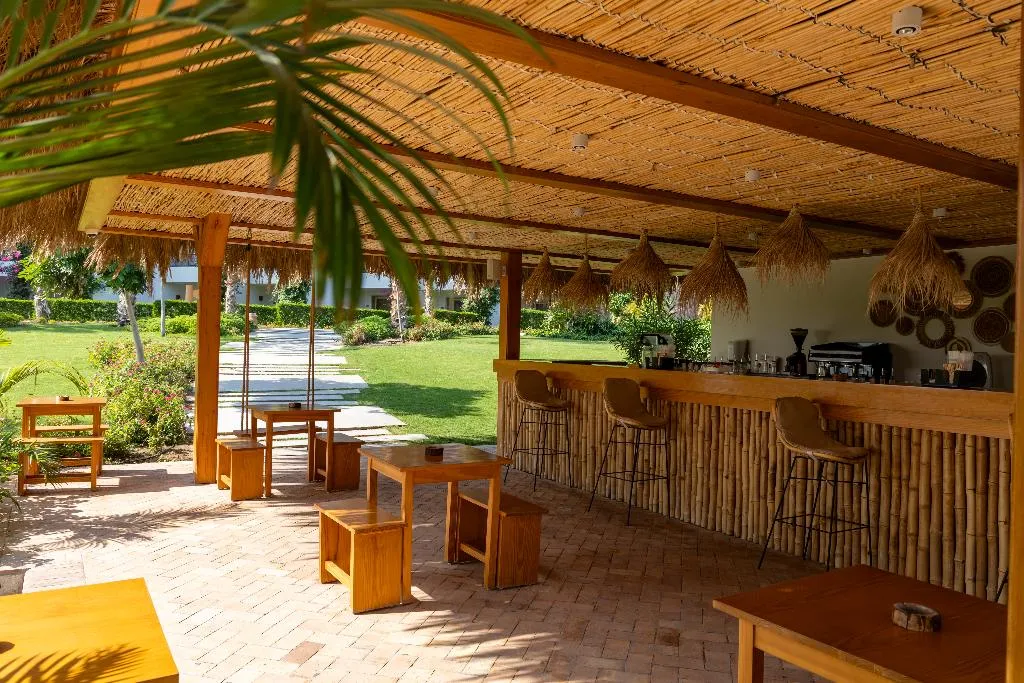 Bar, Fort Arabesque Resort, Spa and Villas, Red Sea Riviera