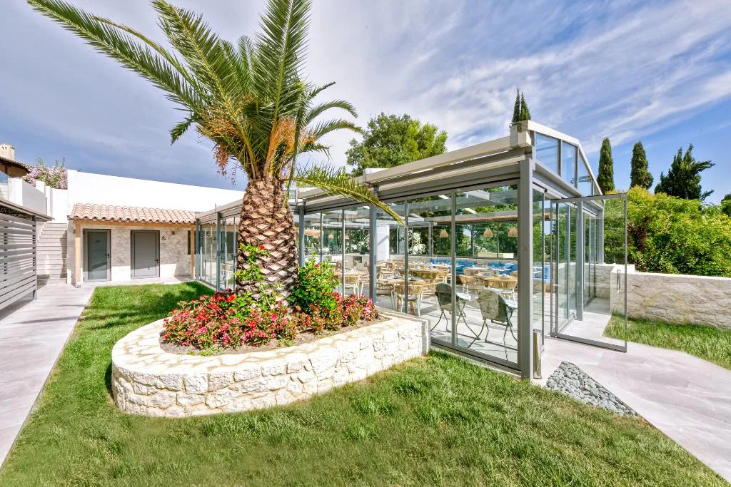 Restaurant, Hidden Cove Corfu, Corfu