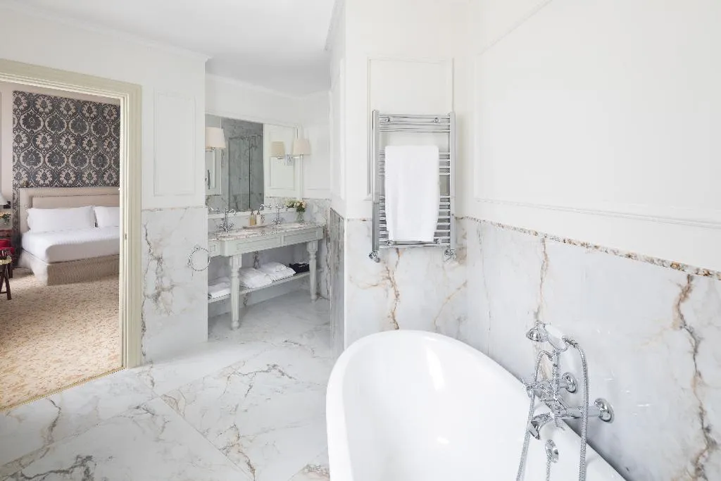JUNIOR SUITE CAPACITY 2 Room, El Palace, Barcelona