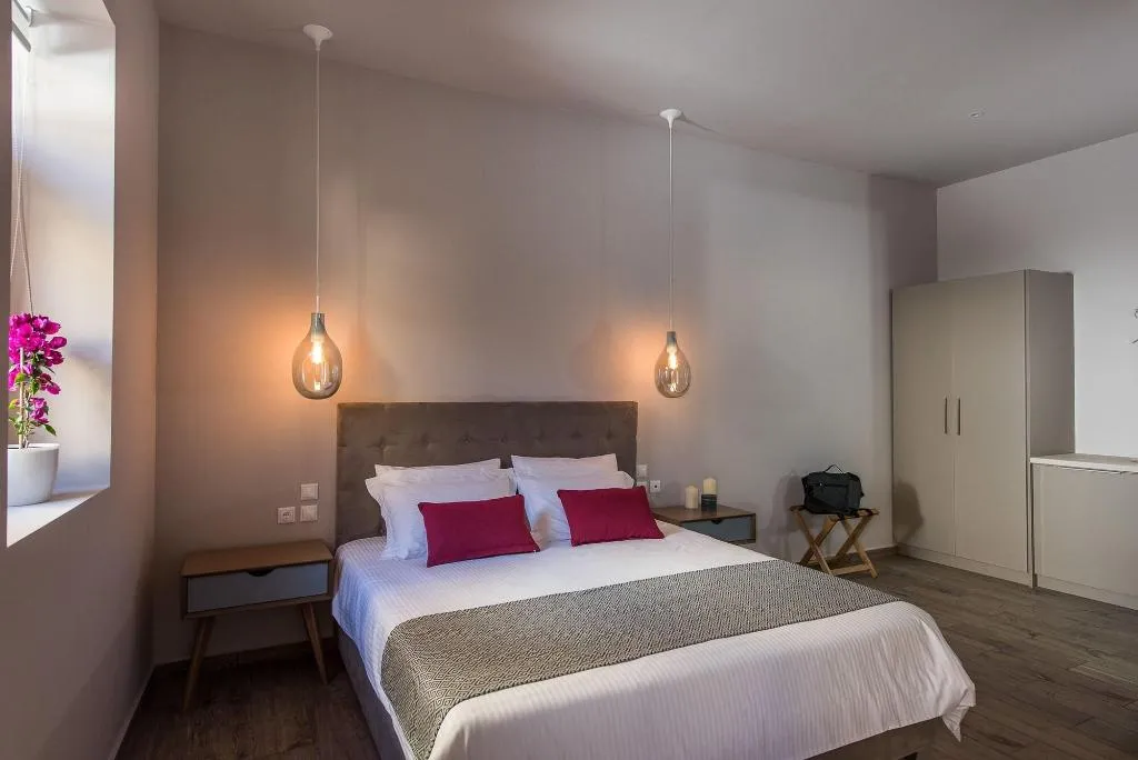 Room, Bluebell Luxury Suites, Crete