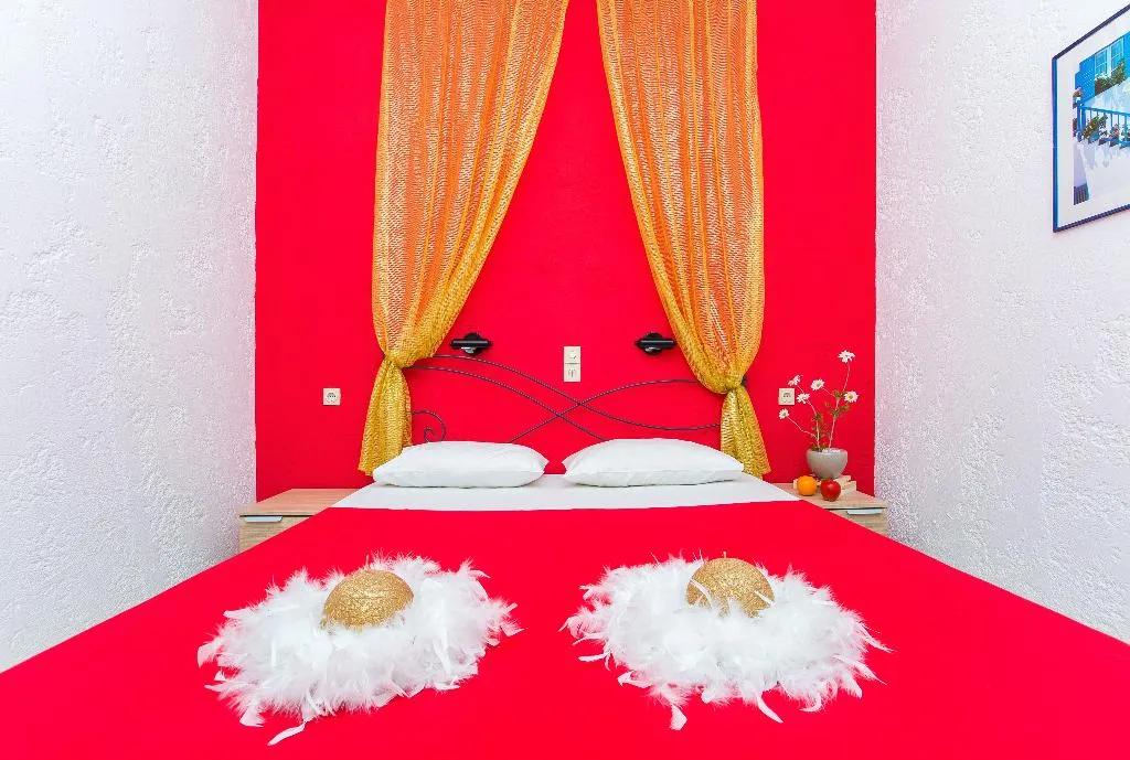 STUDIO CAPACITY 2 Room, Litsa Studios, Crete