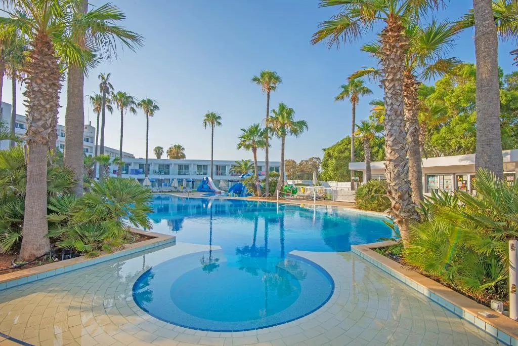 Pool, The Dome Beach Hotel & Resort, Cyprus
