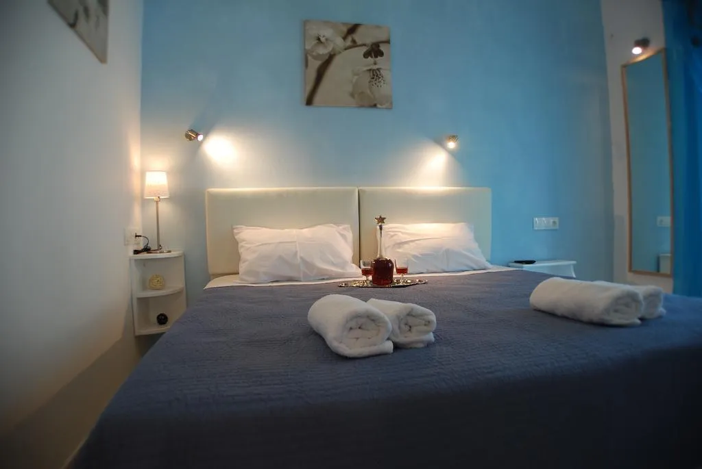 General view, Aretousa Villas, Santorini