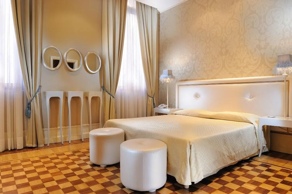 Room, Ai Due Principi Hotel, Venice