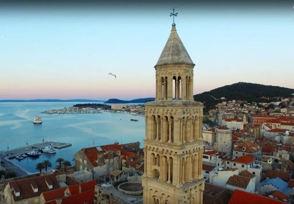 General view, Pink Inn, Split