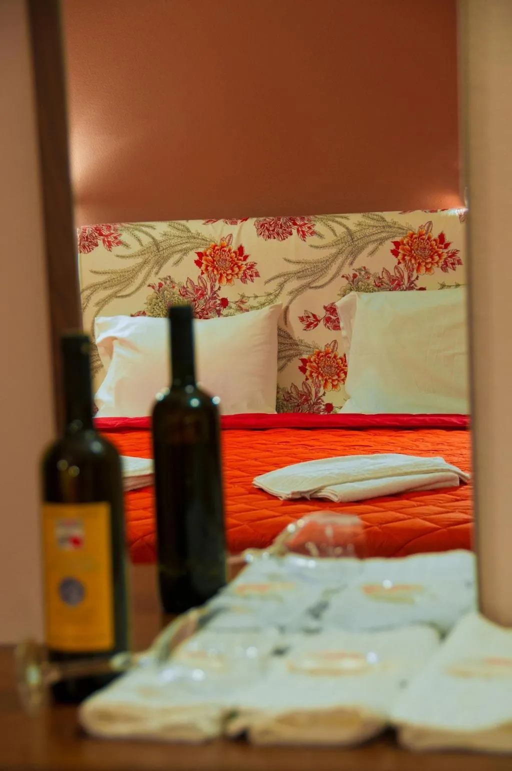 Room, Petritos Rooms And Studios, Crete