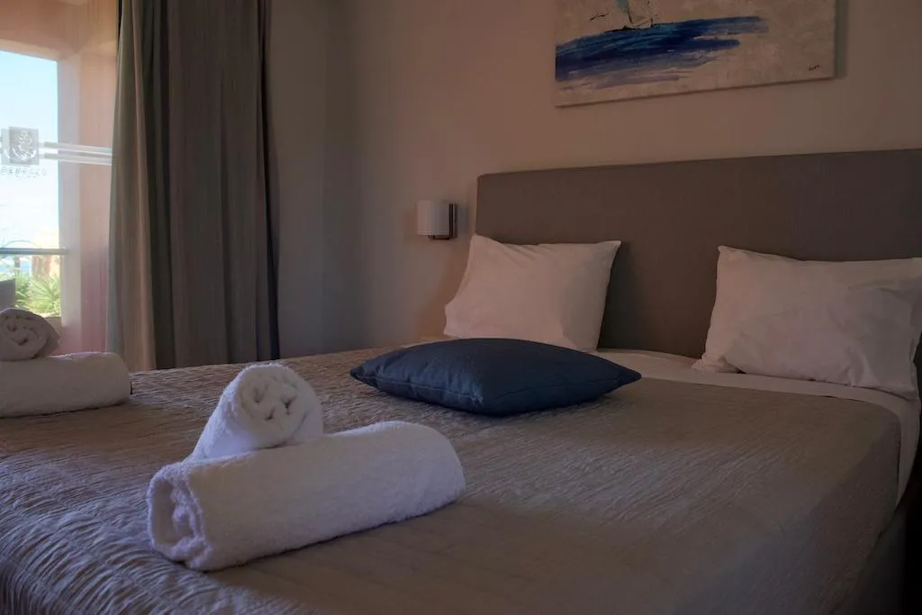 Double or Twin LAND VIEW Room, Remetzo Village, Kefallinia