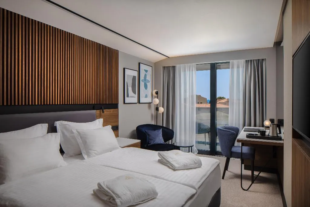 DOUBLE SUPERIOR SEA VIEW Room, Boutique hotel NOEMIA, Split