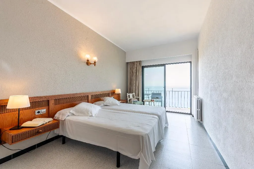 Double or Twin SEA VIEW WITH TERRACE Room, Baronia, Majorca