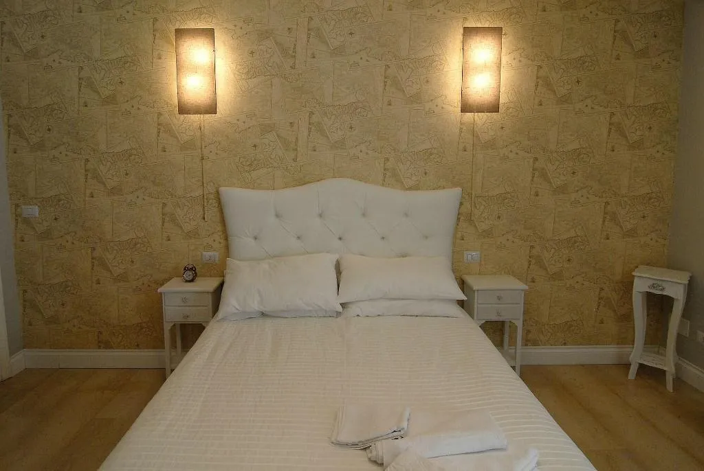 Room, Tiburtina Garden, Rome