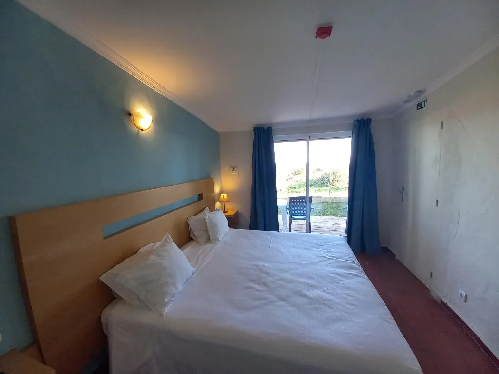 Double or Twin SUPERIOR GARDEN VIEW Room, Vilamar, Algarve