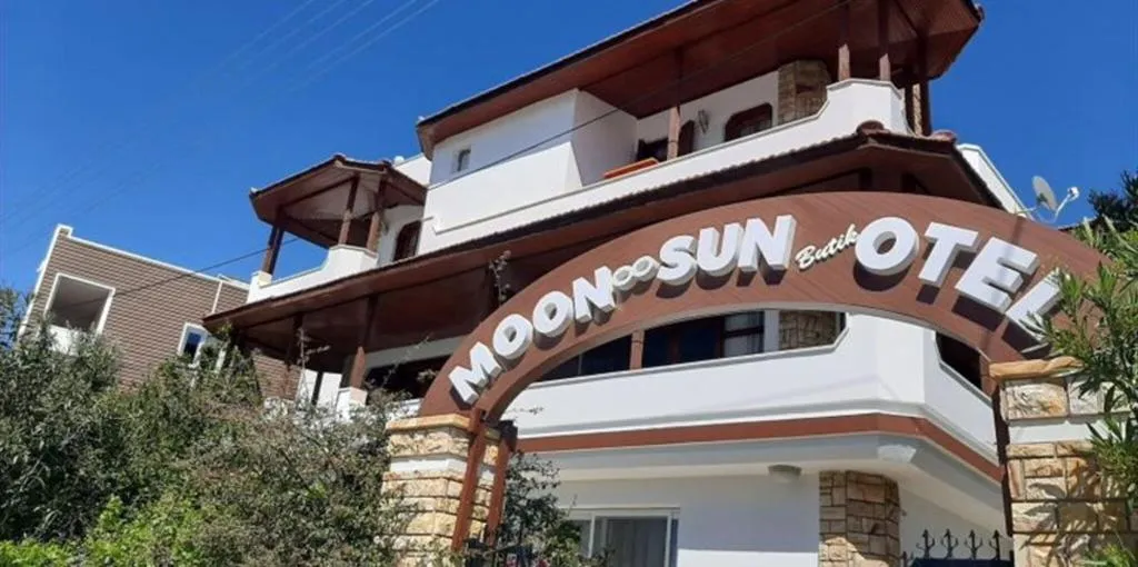 Room, Moon & Sun Hotel, Izmir