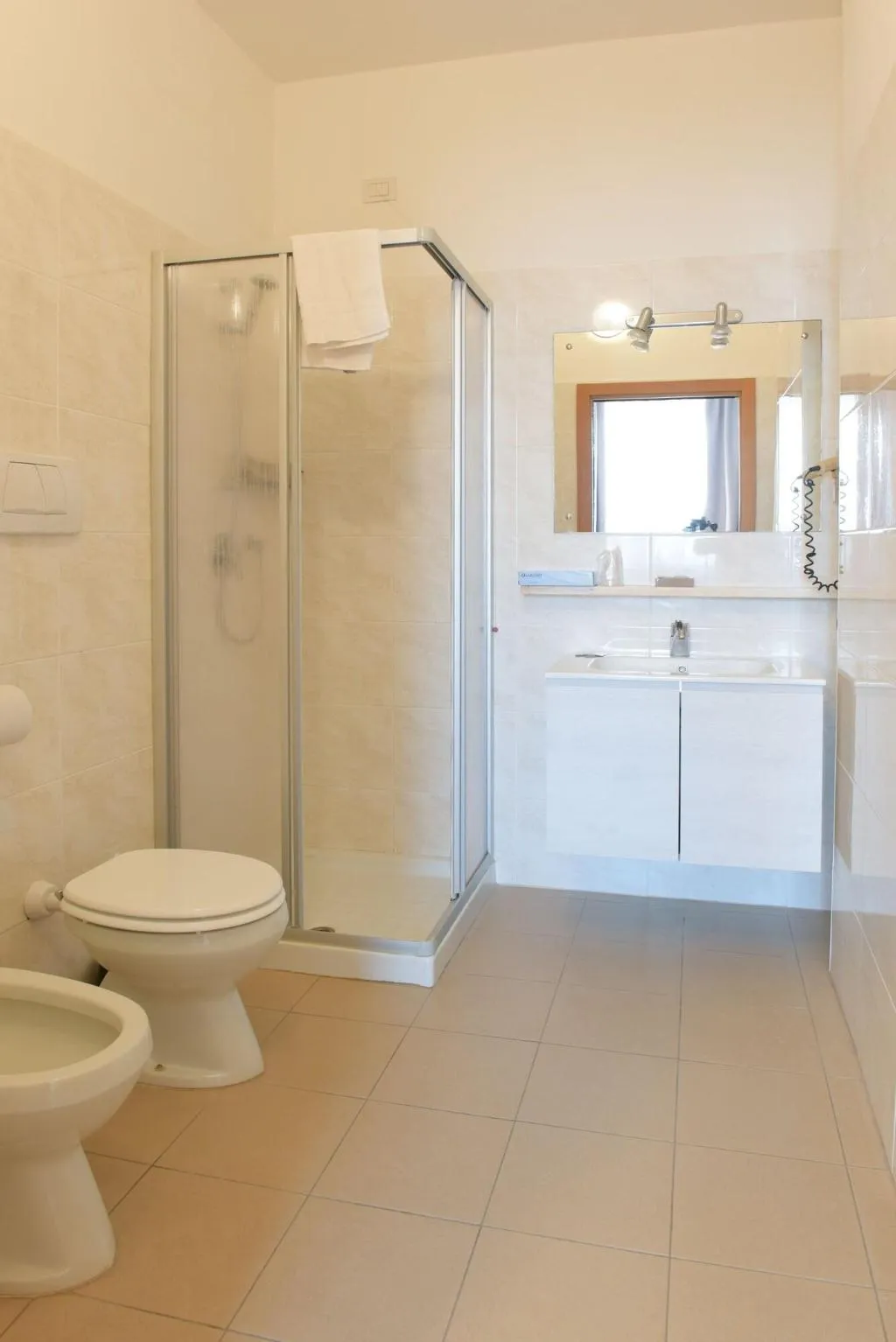 Room, Hotel Venezia, Milan