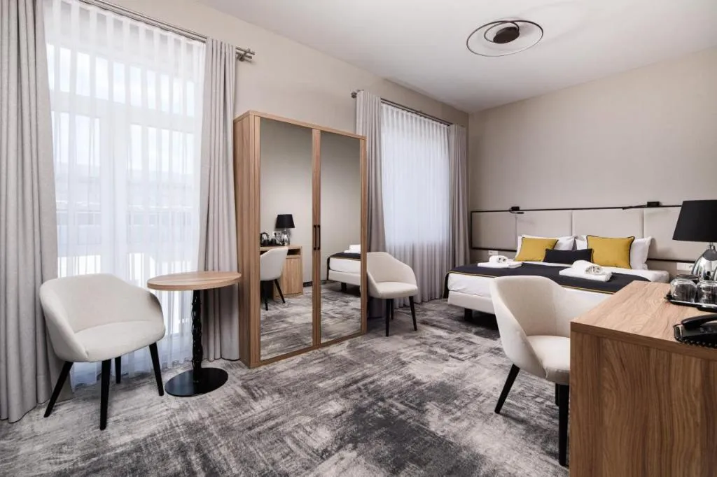 DOUBLE CLASSIC Room, Dream Boutique Aparthotel, Krakow