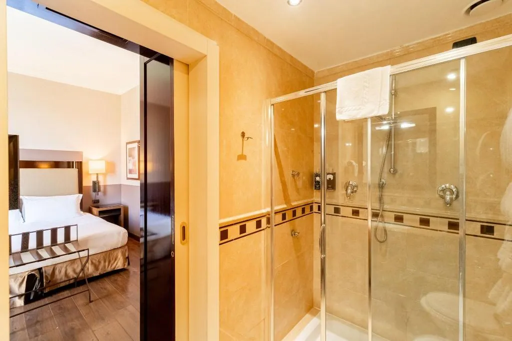 TRIPLE SUPERIOR Room, ALLEGROITALIA San Gallo Firenze, Florence