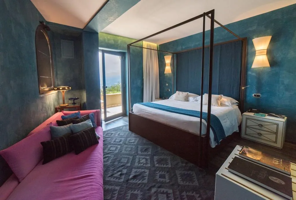 Room, Villa Ducale, Taormina