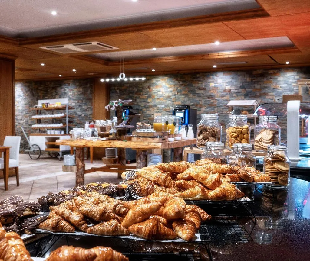 Restaurant, Vielha Val d’Arán Affiliated by Melia, Costa Brava