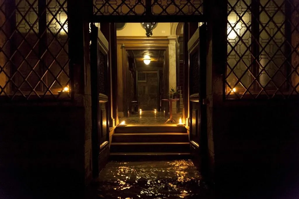 Lobby, Palazzetto Pisani, Venice