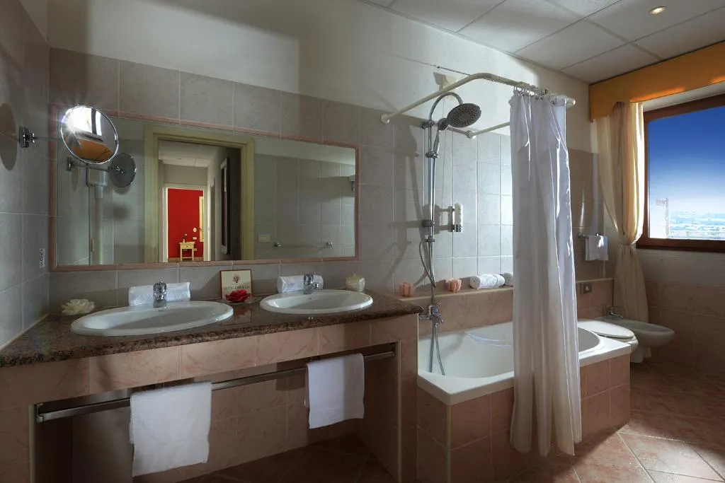 JUNIOR SUITE DELUXE Room, Hotel Corallo, Cagliari