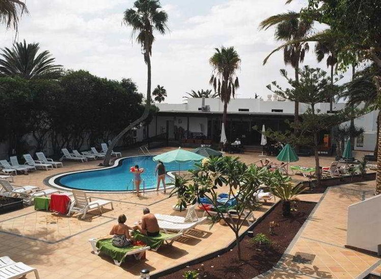 Apartamentos Fayna Lanzarote, Lanzarote