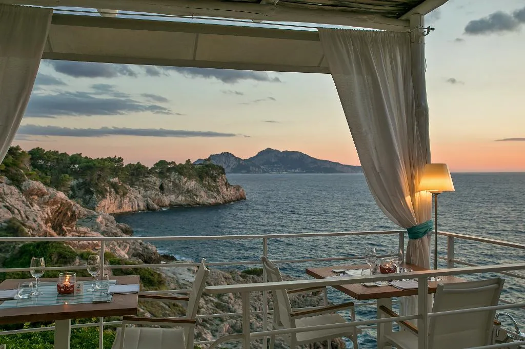 Restaurant, Delfino, Naples