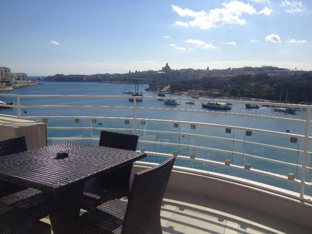 JUNIOR SUITE SEA VIEW Room, Pebbles Boutique Aparthotel, Malta