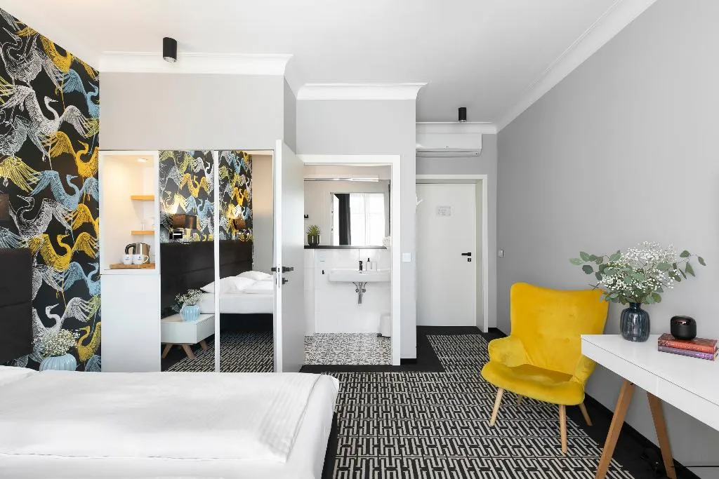 Double or Twin STANDARD Room, Liv'Inn Aparthotel, Krakow