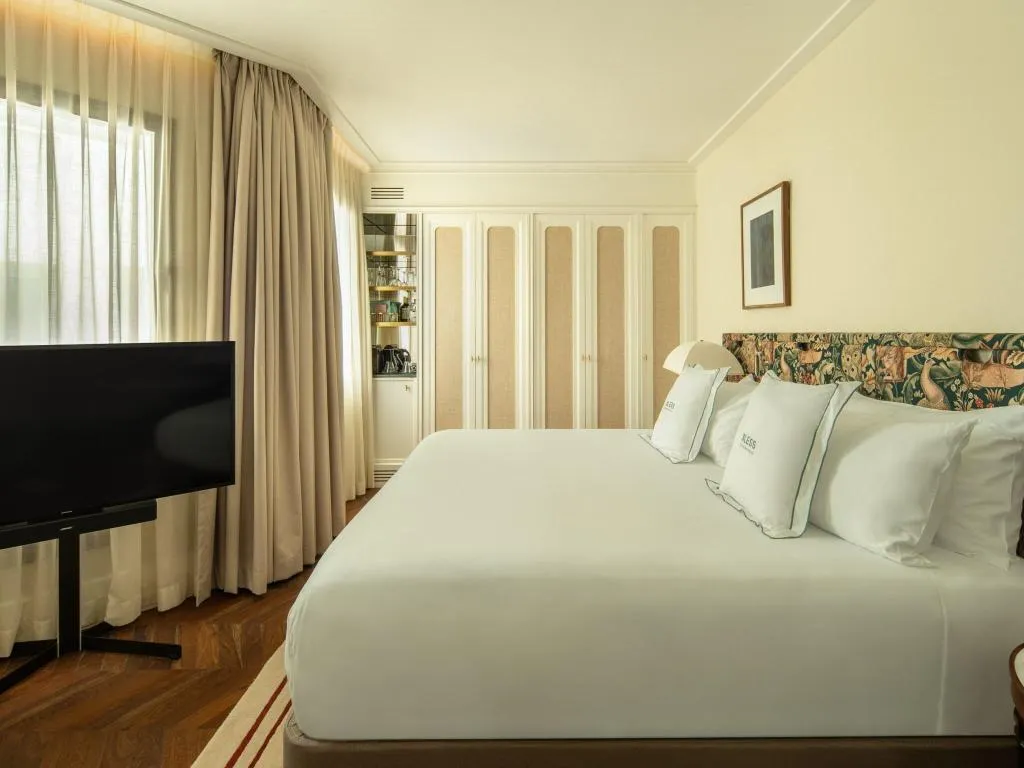 DOUBLE DELUXE SUPERIOR Room, Bless Hotel Madrid, a member of The Leading Hotels, Madrid
