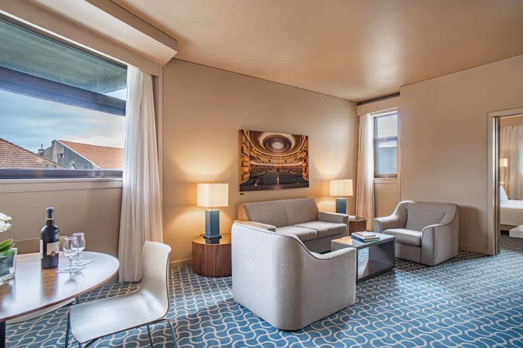 SUITE COMFORT Room, Dom Henrique - Downtown, Porto