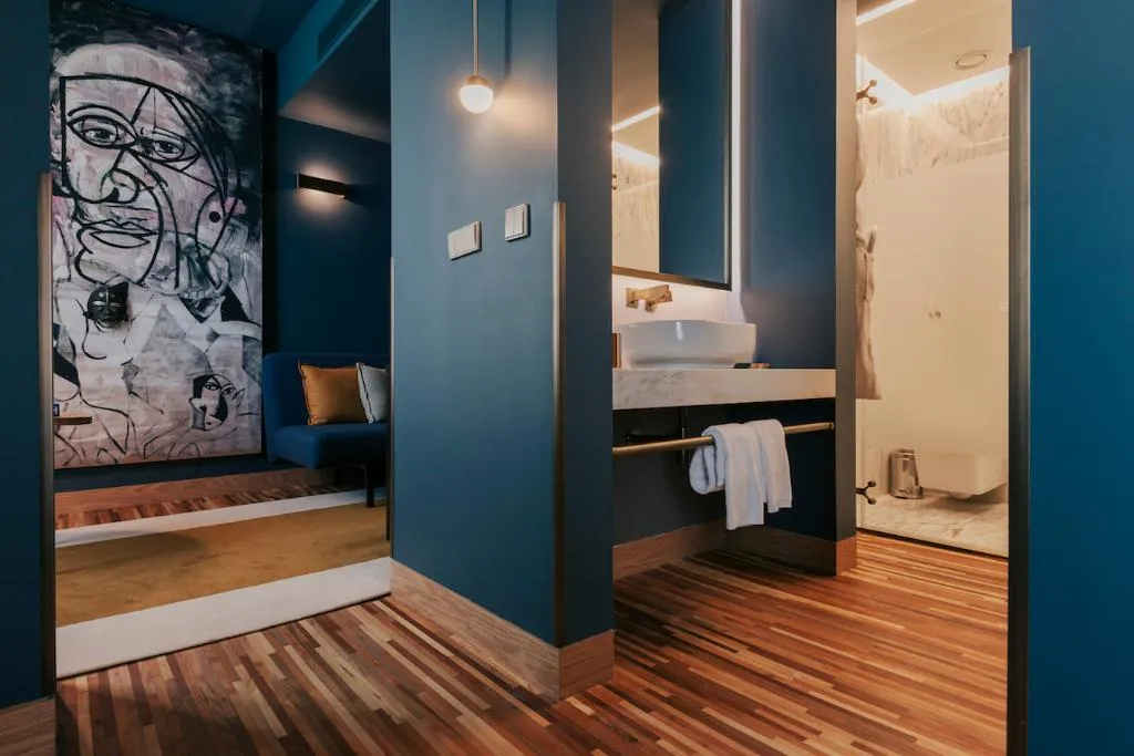 JUNIOR SUITE DELUXE Room, Torel Avantgarde, Porto