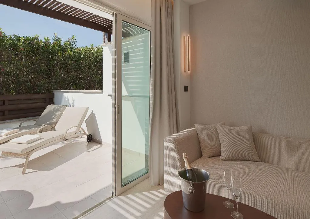 JUNIOR SUITE WITH TERRACE Room, Olympic lagoon Resorts, Paphos, Cyprus