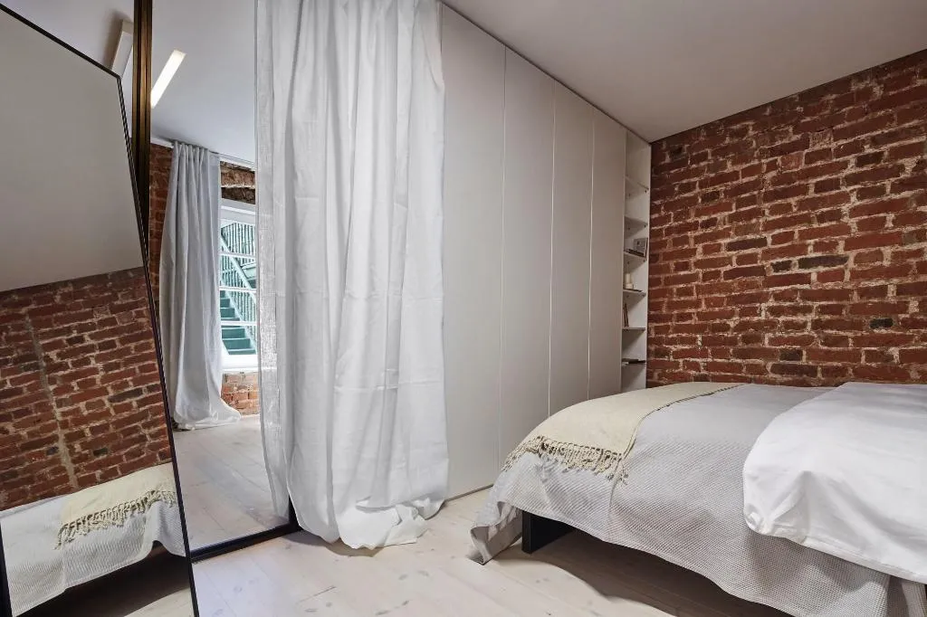 Room, OLD NEW Szczepańska, Krakow