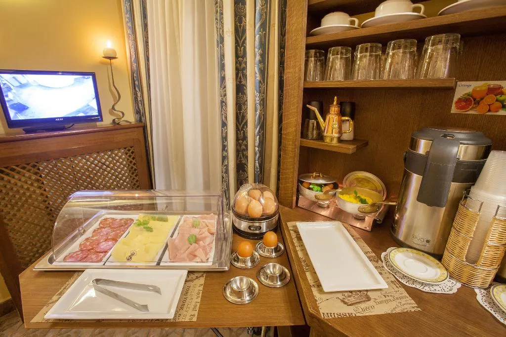 Restaurant, B&B Alloggio dei Vassalli, Naples